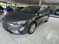 Gebraucht Ford Focus Cool & Connect 125 PS (91 kW) 2019 Magenticgrau Kombi