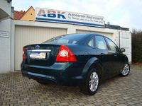 Brugt Ford Focus Ghia 101 HK (74 kW) 2009 Grøn Sedan