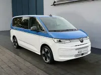 Second-hand VW Multivan Style 150 CP (110 kW) 2024 Alb Monovolum