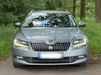 Gebraucht Skoda Superb 150 PS (110 kW) 2016 Silber Kombi