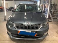 Gebraucht Skoda Fabia Style 105 PS (77 kW) 2016 Grau Kombi