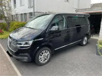 Gebraucht VW Multivan Generation Six 150 PS (110 kW) 2020 Schwarz Van / Kleinbus