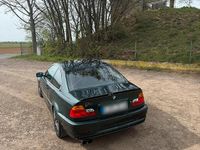 Second-hand BMW 323 Basis 170 CP (125 kW) 2000 Verde Coupe