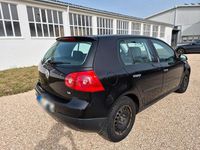 Gebraucht VW Golf V 102 PS (75 kW) 2005 Schwarz Kleinwagen
