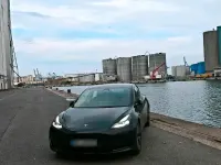 Used Tesla Model 3 RWD 208 kW (283 HP) 2022 Black Sedan