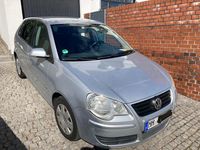 Gebraucht VW Polo Trendline 69 PS (50 kW) 2009 Silber Kleinwagen
