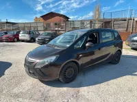 Usata Opel Zafira 140 CV (102 kW) 2012 Marrone Monovolume