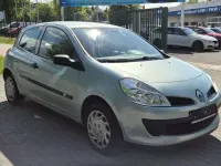 Gebraucht Renault Clio II Authentique 75 PS (55 kW) 2008 Blau "iceberg" Kleinwagen