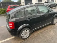 Gebraucht Audi A2 55 PS (40 kW) 2002 Schwarz Kleinwagen