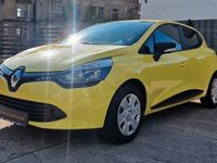 Gebraucht Renault Clio IV Expression 73 PS (53 kW) 2015 Gelb Kleinwagen