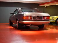 Gebraucht Mercedes S500 231 PS (169 kW) 1983 Silberblau metallic (930u) Limousine