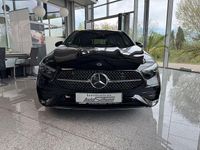 Gebraucht Mercedes A200 AMG line 163 PS (119 kW) 2025 Nachtschwarz  unilack Limousine