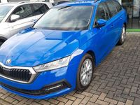 Gebraucht Skoda Octavia 204 PS (150 kW) 2023 Blau Kombi