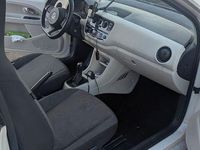 Gebraucht VW up! move up! 60 PS (44 kW) 2016 Weiß Kleinwagen