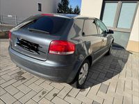 Używany Audi A3 Ambition 105 KM (77 kW) 2006 Szary Hatchback