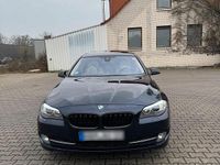 Gebraucht BMW 525 218 PS (160 kW) 2012 Blau Limousine
