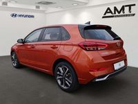 Neu Hyundai i30 Advantage 140 PS (102 kW) 2025 Orange Limousine