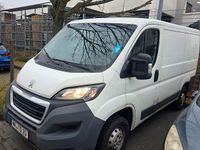 Gebraucht Peugeot Boxer 110 PS (80 kW) 2018 Weiß Van