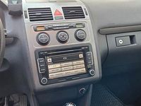 Gebraucht VW Touran 140 PS (102 kW) 2010 Rot Van / Kleinbus