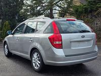 Gebraucht Kia Ceed 116 PS (85 kW) 2009 Silber Kleinwagen