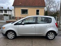 Gebraucht Mitsubishi Colt Invite 95 PS (69 kW) 2009 Silber Kleinwagen