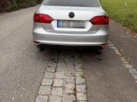 Gebraucht VW Jetta Trendline 105 PS (77 kW) 2012 Silber Limousine