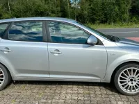Gebraucht Kia Ceed 143 PS (105 kW) 2009 Grau Kleinwagen