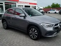 Gebraucht Mercedes GLA200 150 PS (110 kW) 2021 Grau SUV