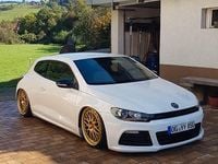 Gebraucht VW Scirocco R 265 PS (194 kW) 2011 Weiß Coupé
