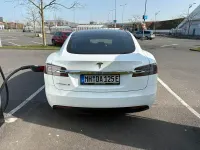 Käytetty Tesla Model S 244 kW (332 HP) 2017 Valkoinen Viistoperä