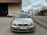 Gebraucht BMW 325 218 PS (160 kW) 2007 Beige Limousine