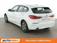 Gebraucht BMW 118 Advantage 136 PS (100 kW) 2023 Weiß Kleinwagen