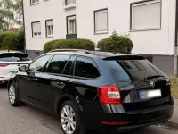 Gebraucht Skoda Octavia Ambition 116 PS (85 kW) 2019 Schwarz Kombi