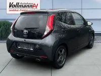 Gebraucht Toyota Aygo X-clusiv 72 PS (52 kW) 2019 Rauchgrau mica Kleinwagen