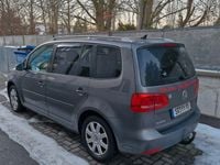 Gebraucht VW Touran Comfortline 140 PS (102 kW) 2011 Grau Van / Kleinbus