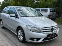 Gebraucht Mercedes B180 122 PS (89 kW) 2013 Silber Van / Kleinbus