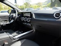 Gebraucht Mercedes EQA300 Progressive 167 kW (228 PS) 2024 Spektralblau SUV