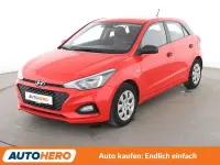 Gebraucht Hyundai i20 Pure 75 PS (55 kW) 2019 Rot Kleinwagen