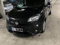 Gebraucht Fiat Doblò S 95 PS (69 kW) 2018 Schwarz Van / Kleinbus