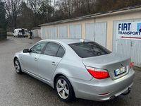 Gebraucht BMW 530 235 PS (172 kW) 2008 Silber Limousine