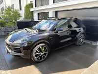 Second-hand Porsche Cayenne 462 CP (339 kW) 2021 Negru SUV