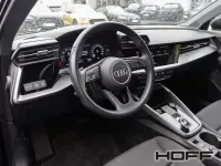 Gebraucht Audi e-tron Comfort 204 PS (150 kW) 2023 Schwarz SUV