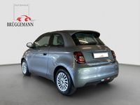 Gebraucht Fiat 500e Action 69 kW (95 PS) 2022 Mineral grau Kleinwagen