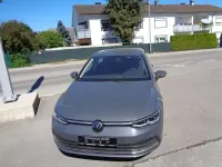 Gebraucht VW Golf VIII Style 150 PS (110 kW) 2023 Grau Limousine