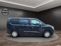 Używany Opel Combo 131 KM (96 kW) 2024 Czarny Minivan