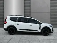 Neu Dacia Jogger Extreme 141 PS (103 kW) 2025 Arktisweiß Van / Kleinbus
