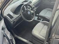 Second-hand VW Polo 64 CP (47 kW) 2003 Negru Hatchback