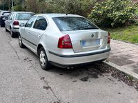 Gebraucht Skoda Octavia 105 PS (77 kW) 2005 Silber Limousine