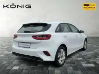 Gebraucht Kia Ceed Edition 7 2023 Cararraweiss Kleinwagen