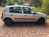 Gebraucht Renault Clio II 2005 Silber Kleinwagen